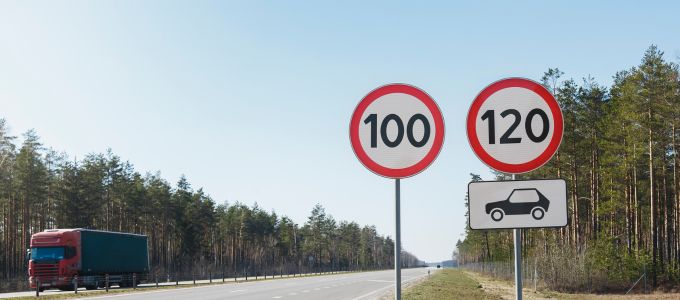El límite de velocidad a 120 km vuelve