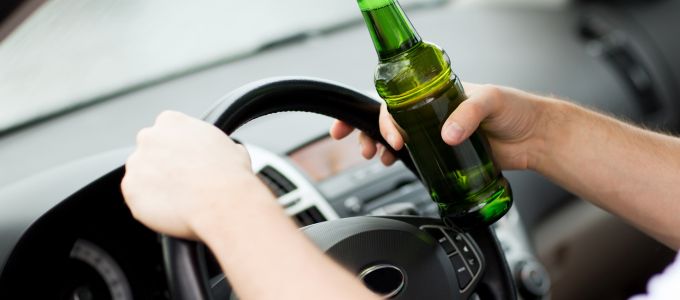 El alcohol en la carretera: Completamente prohibido 